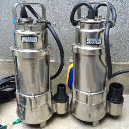 高效耐蚀新选择 304/316不锈钢潜水排污泵引领工业污水泵市场招商热潮